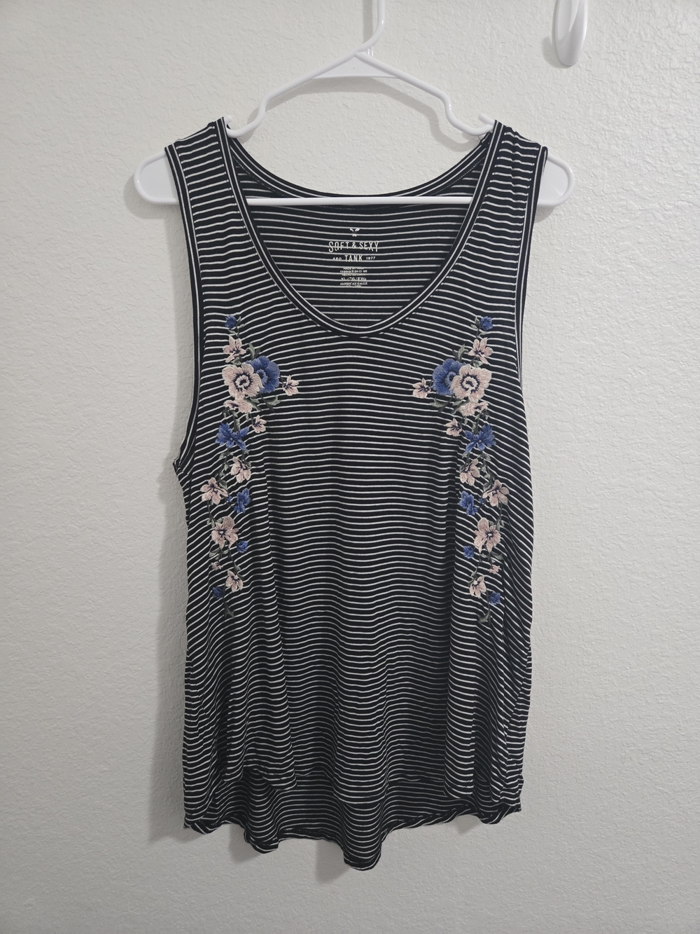 American Eagle | Soft & Sexy Tank
